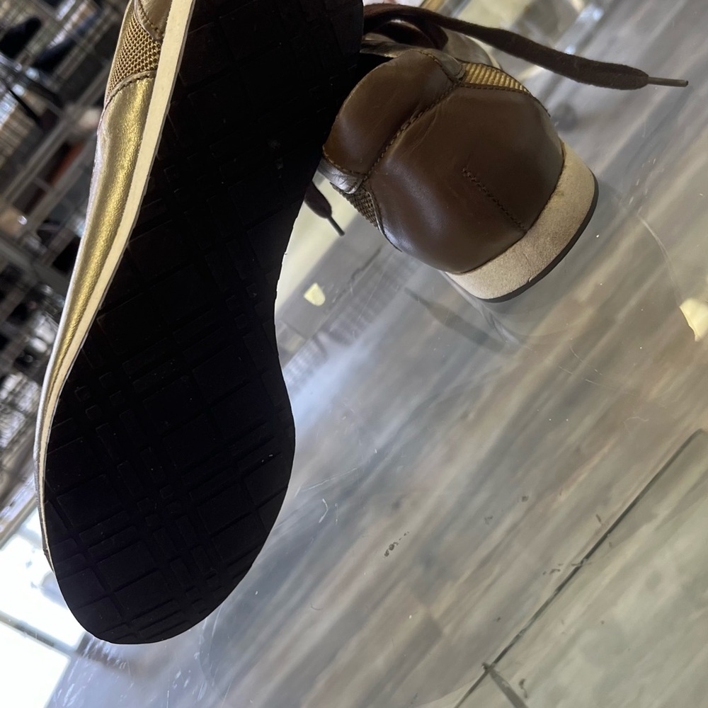 BURBERRY LONDON NOVA CHEK SHOES - Picture 9 of 9